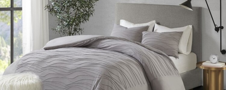 The Evolution of Crypto Derivatives and DeFi: A Dynamic Market Outlook