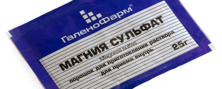 «Пластиковая Посуда: Практичность и Удобство в Быту»