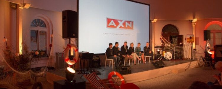 Искусство Дизайна Штор: Раскройте Преимущества и Найдите Идеальное Решение с Профессионалом