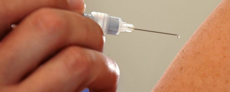 Ревматоидный артрит лечится имплантированными клетками, выделяющими лекарство