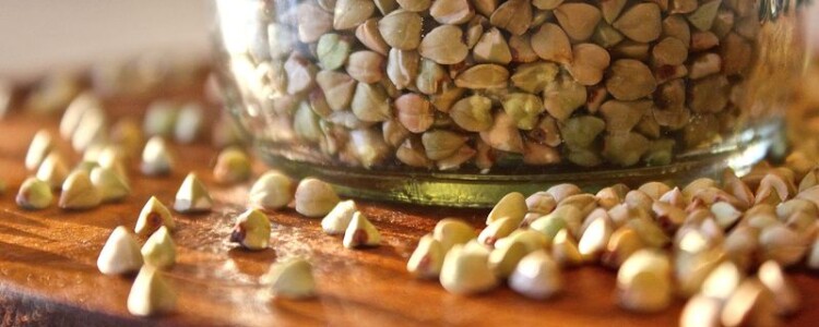 Преимущества использования ортопедической подушки