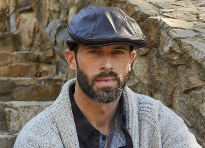 Кепка газетчика против плоской кепки: узнай разницу - кожаная кепка