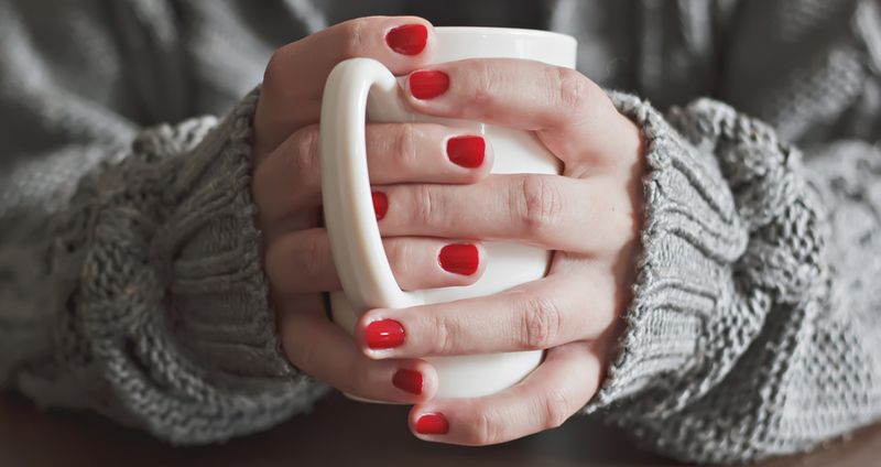 Почему мерзнут ноги и руки причины и лечение